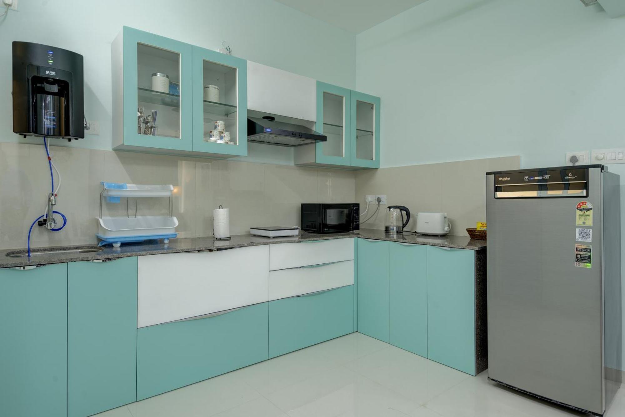 Apartamento Luxe 2Bhk 10Min From Goi Airport With Pool Access Dabolim Exterior foto