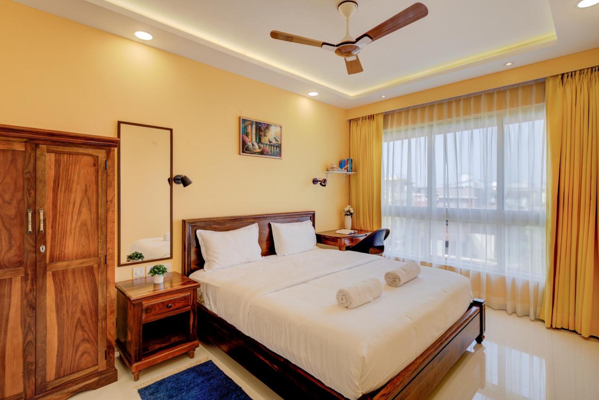 Apartamento Luxe 2Bhk 10Min From Goi Airport With Pool Access Dabolim Exterior foto